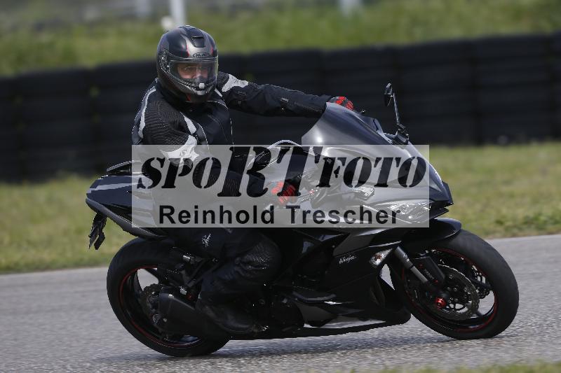 /Archiv-2024/17 01.05.2024 Speer Racing ADR/Schnuppertraining